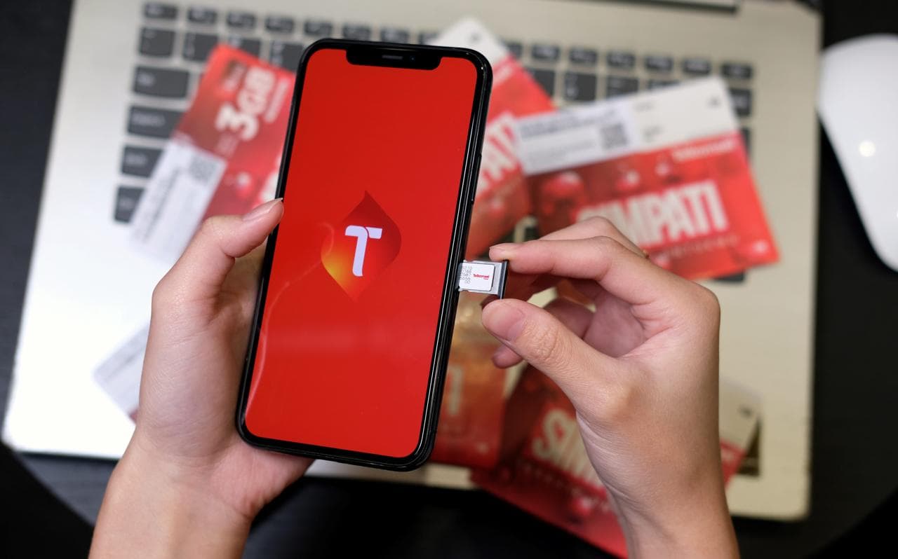 Sepanjang 2025, Telkomsel membukukan pendapatan sebesar Rp109,3 triliun dengan laba bersih mencapai Rp19,7 triliun