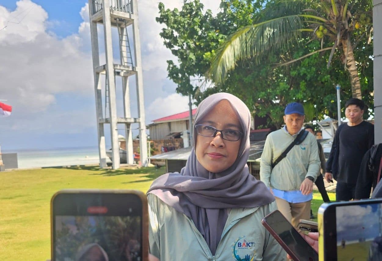 Direktur Utama BAKTI Kementerian Komunikasi dan Digital (Komdigi), Fadhilah Mathar, mengatakan program penyediaan internet yang dijalankan pemerintah dirancang untuk mengisi kesenjangan layanan telekomunikasi, khususnya di daerah terdepan, terluar, dan tertinggal (3T)