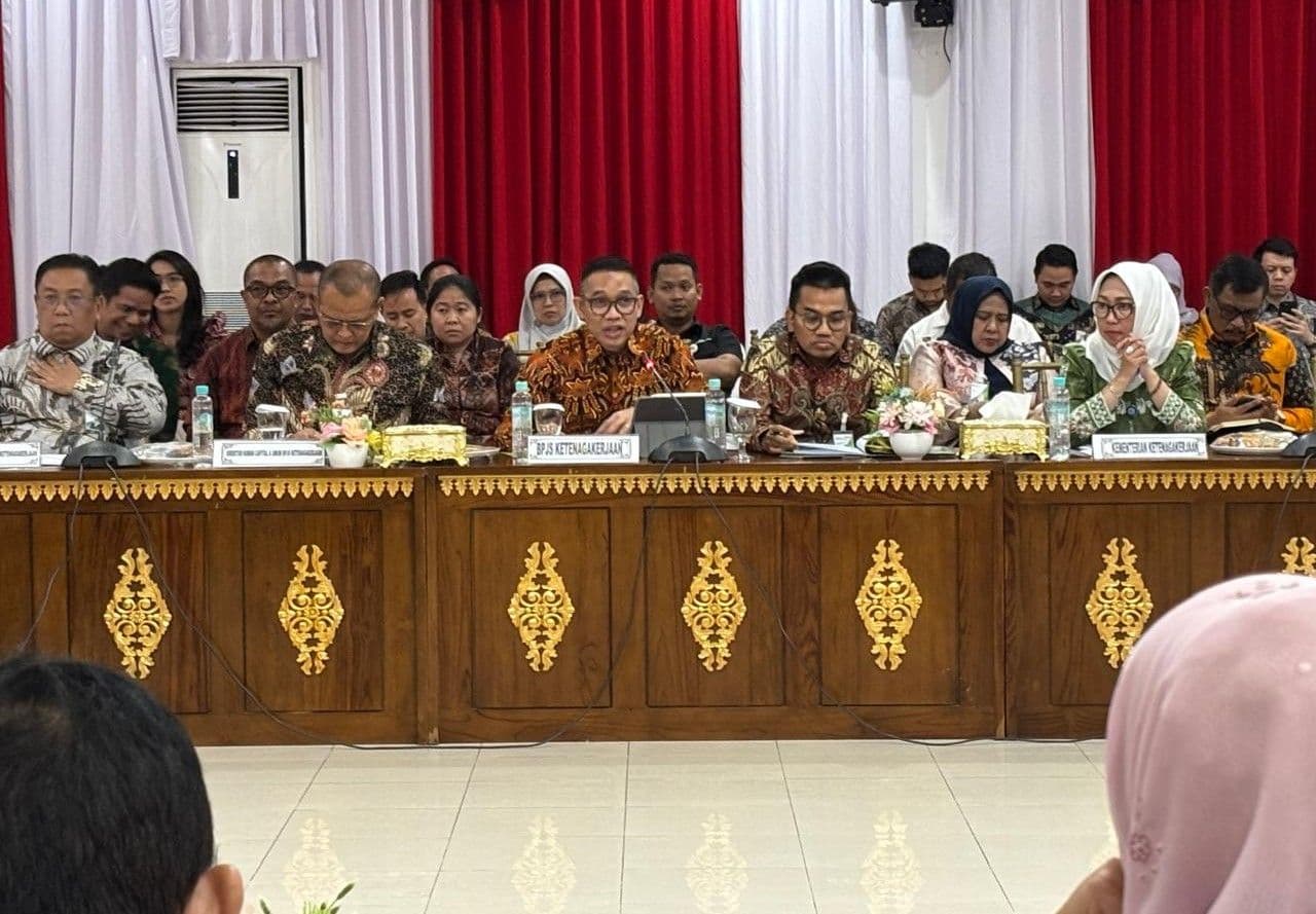 Kepala Kantor BPJS Ketenagakerjaan Wilayah Kalimantan, Faizal Rachman, dalam kunjungan kerja spesifik Komisi IX DPR RI mengenai optimalisasi kepesertaan BPJS Ketenagakerjaan di Auditorium Balai Kota Balikpapan, Rabu (8/7/2026)