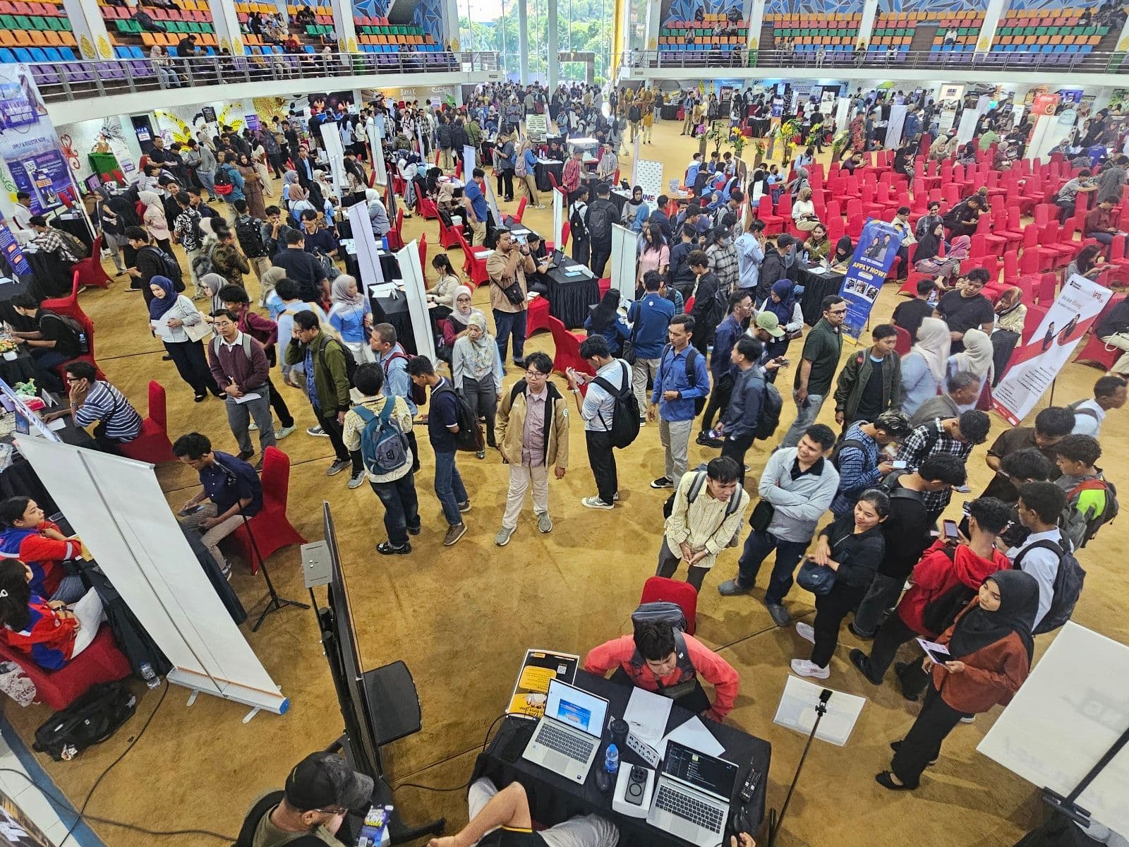 2.086 Pencari Kerja Serbu Job Market Fair Balikpapan 2026