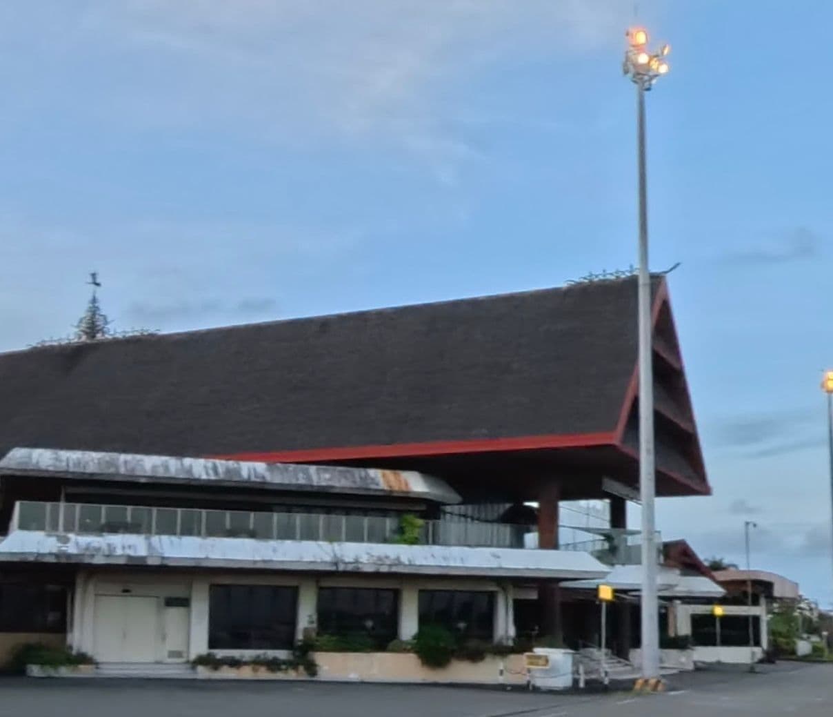 Terminal lama Bandara Sultan Aji Muhammad Sulaiman Sepinggan Balikpapan. 