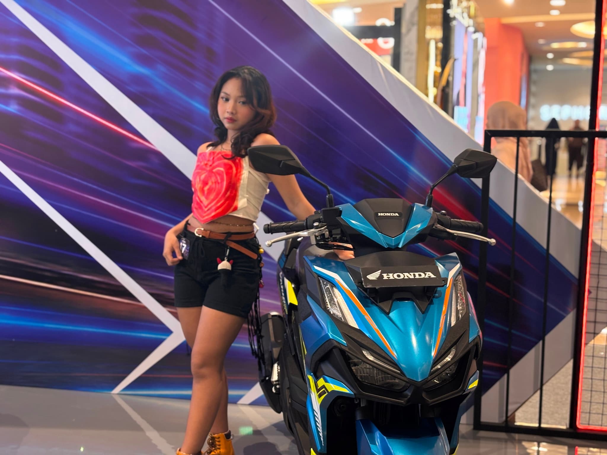 Astra Motor Kaltim 1 menghadirkan Public Exhibition New Honda Vario Evo 160 di Balikpapan.