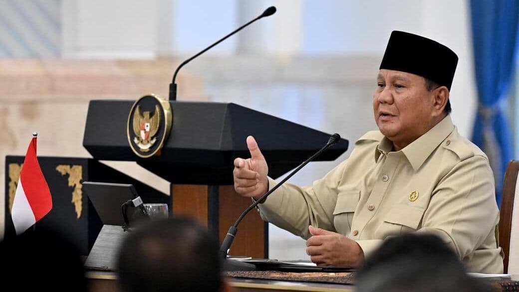 Presiden Prabowo Subianto mengungkap Presiden Korea Selatan meminta Indonesia membantu membuka dialog dengan Korea Utara.