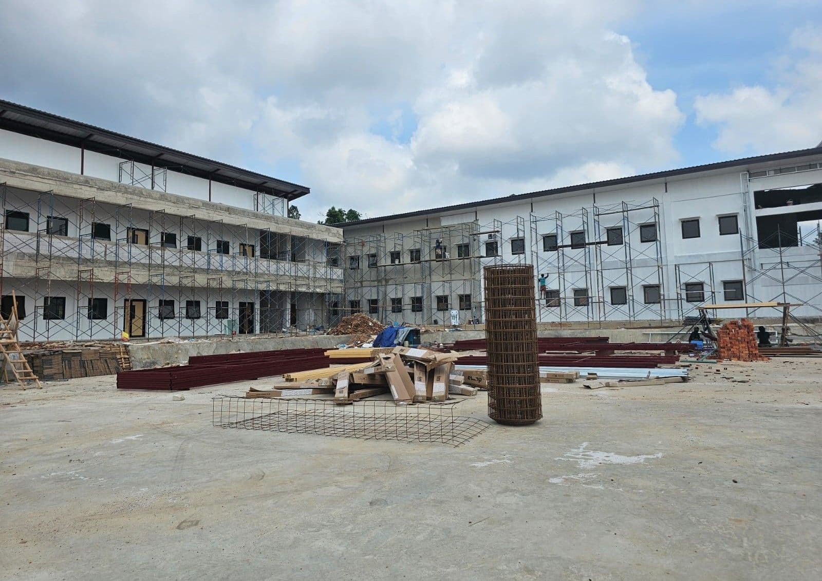 Progres Pembangunan Sekolah Terpadu Capai 70 Persen 