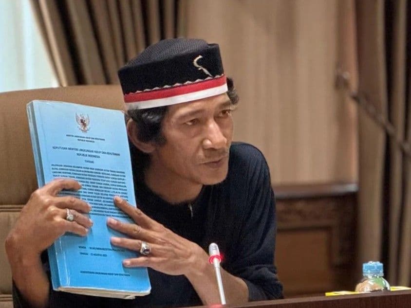 Koordinator Aksi Masyarakat Tepian Langsat, Muhammad Kasim, meminta penataan kembali kawasan hutan dan penyelesaian konflik agraria yang telah berlangsung lebih dari dua dekade.