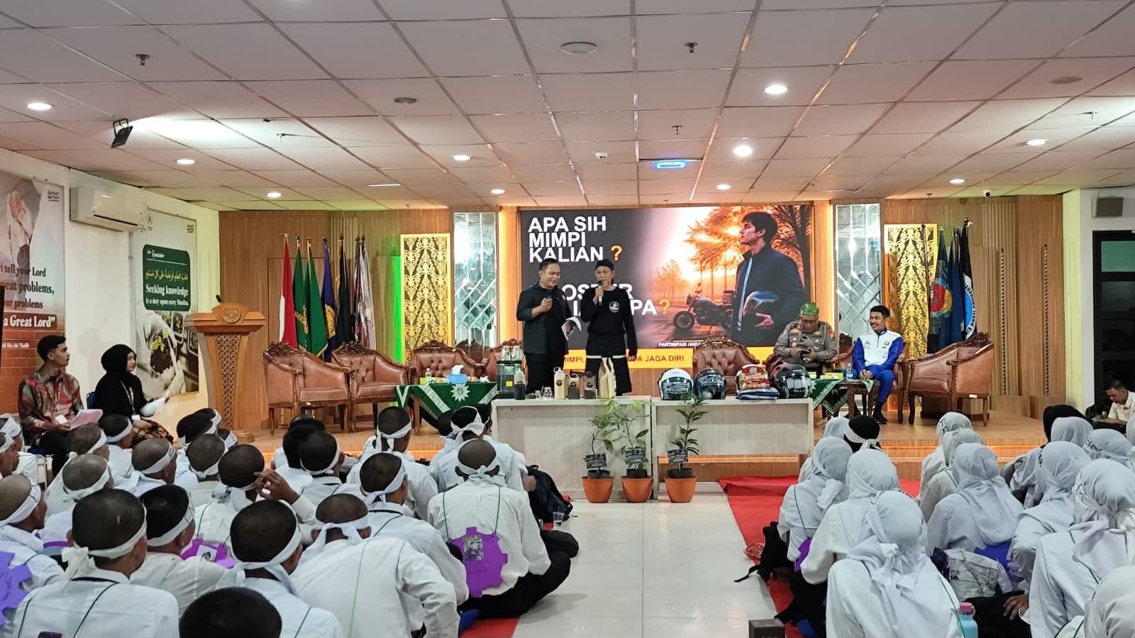 Astra Honda Motor edukasi safety riding kepada 4.603 mahasiswa dari 29 perguruan tinggi di Indonesia melalui kampanye #Cari_Aman sepanjang September 2026.