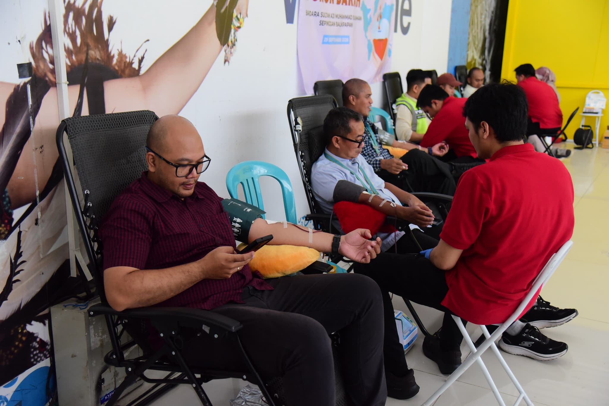 Donor Darah Bandara Sepinggan Jaring 111 Pendonor, Disalurkan ke RSUD Kanujoso