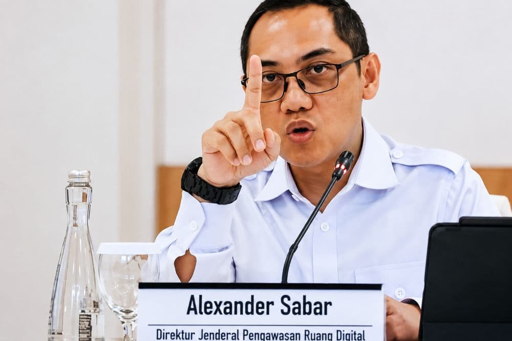 Alexander Sabar ancam penjual data 