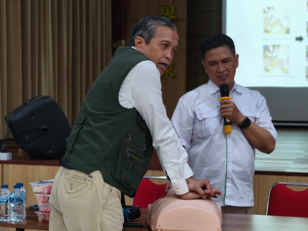Pengurus Vihara Buddha Maitreya Balikpapan tingkatkan keterampilan pertolongan pertama