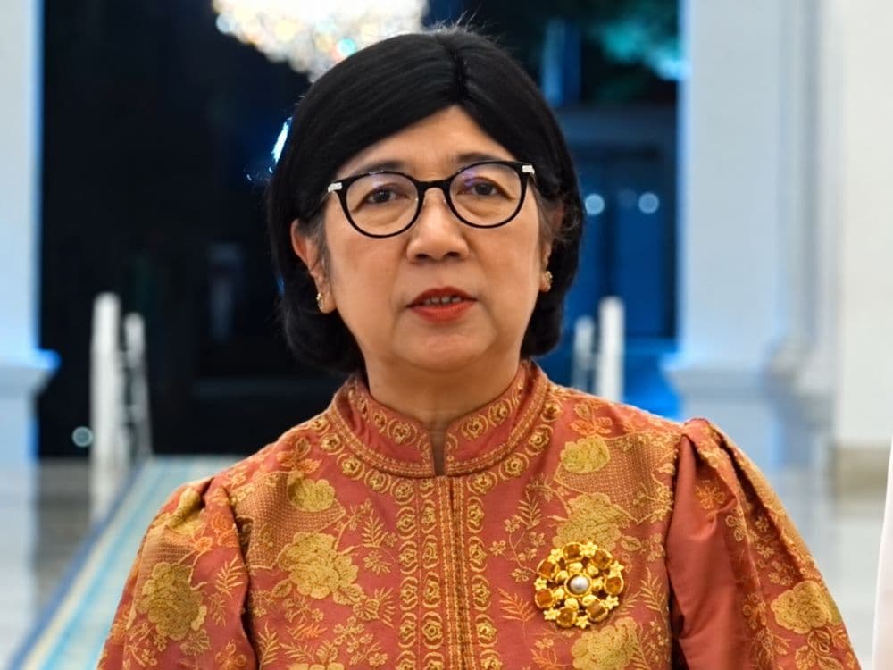 Gubernur Bank Indonesia Destry Damayanti dalam konferensi pers, Senin (19/10/2026).