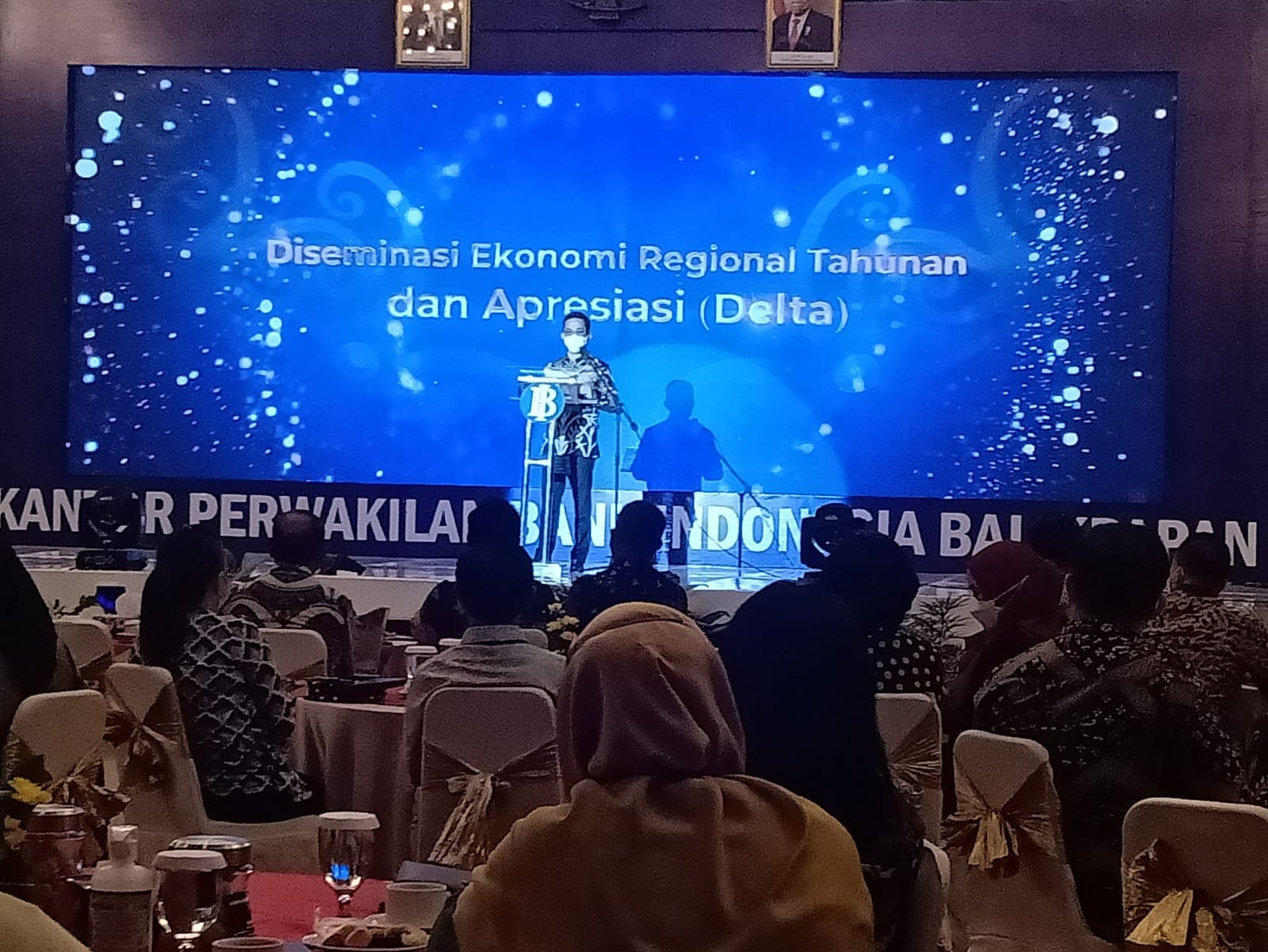 Wali Kota Balikpapan dalam acara Diseminasi Ekonomi Regional Tahunan dan Apresiasi Bank Indonesia (DELTA), Jumat malam (10/12/2021)