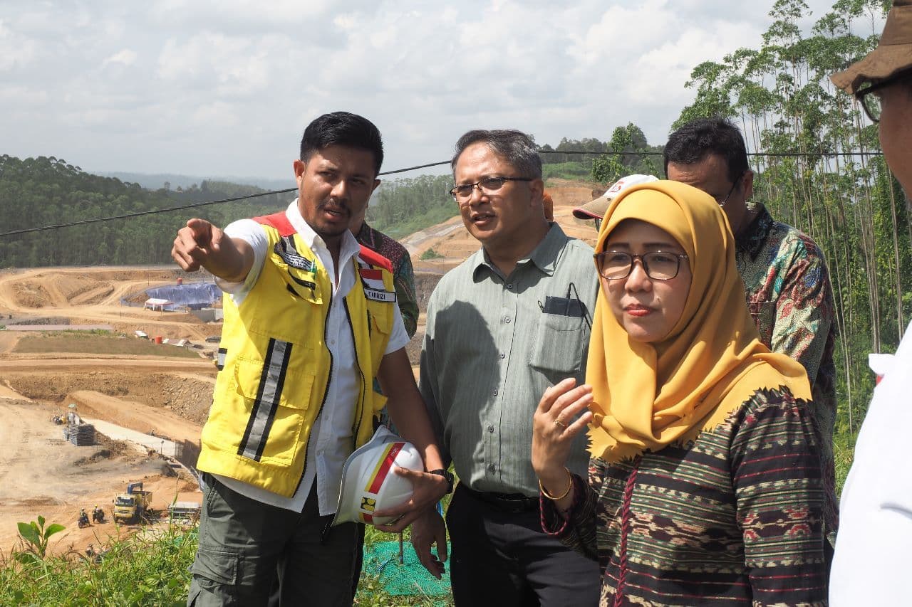 Perusahaan dari Uni Emirat Arab Minati Investasi Energi Ramah Lingkungan di IKN