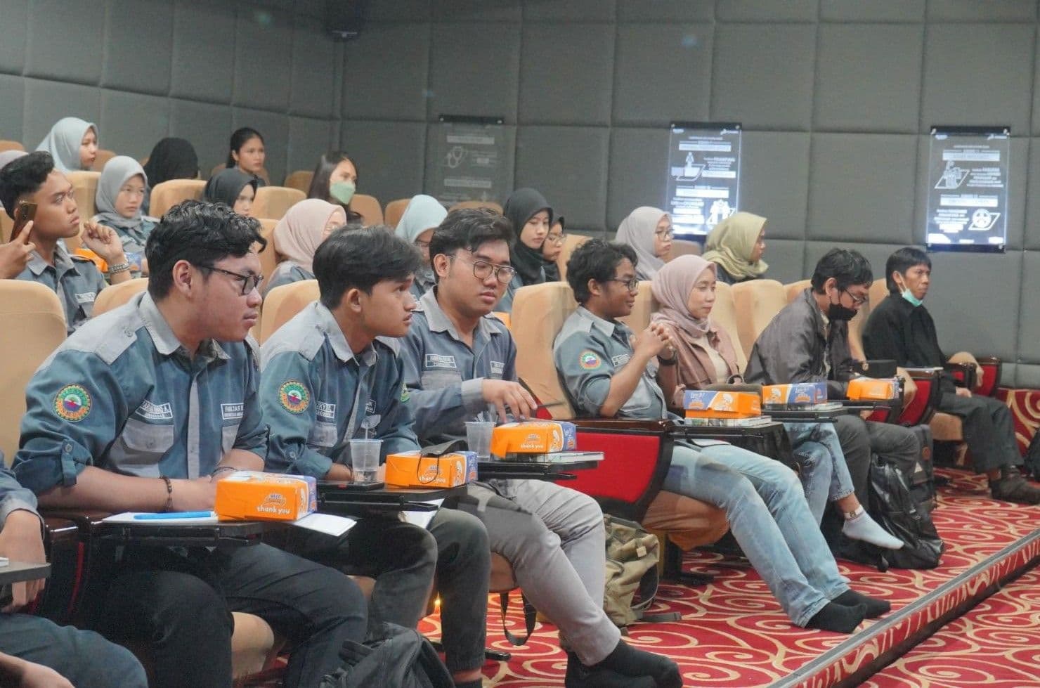 Terima Kunjungan Unmul, Pertamina Unit Balikpapan Sosialisasi Proses Kontrol Kualitas Produk