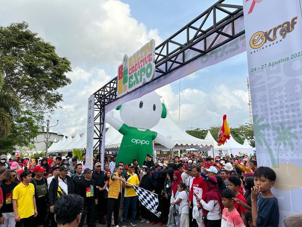Lepas Jalan Santai Baltim Creative Expo, Wali Kota Ingatkan Jaga Ketertiban dan Kebersihan