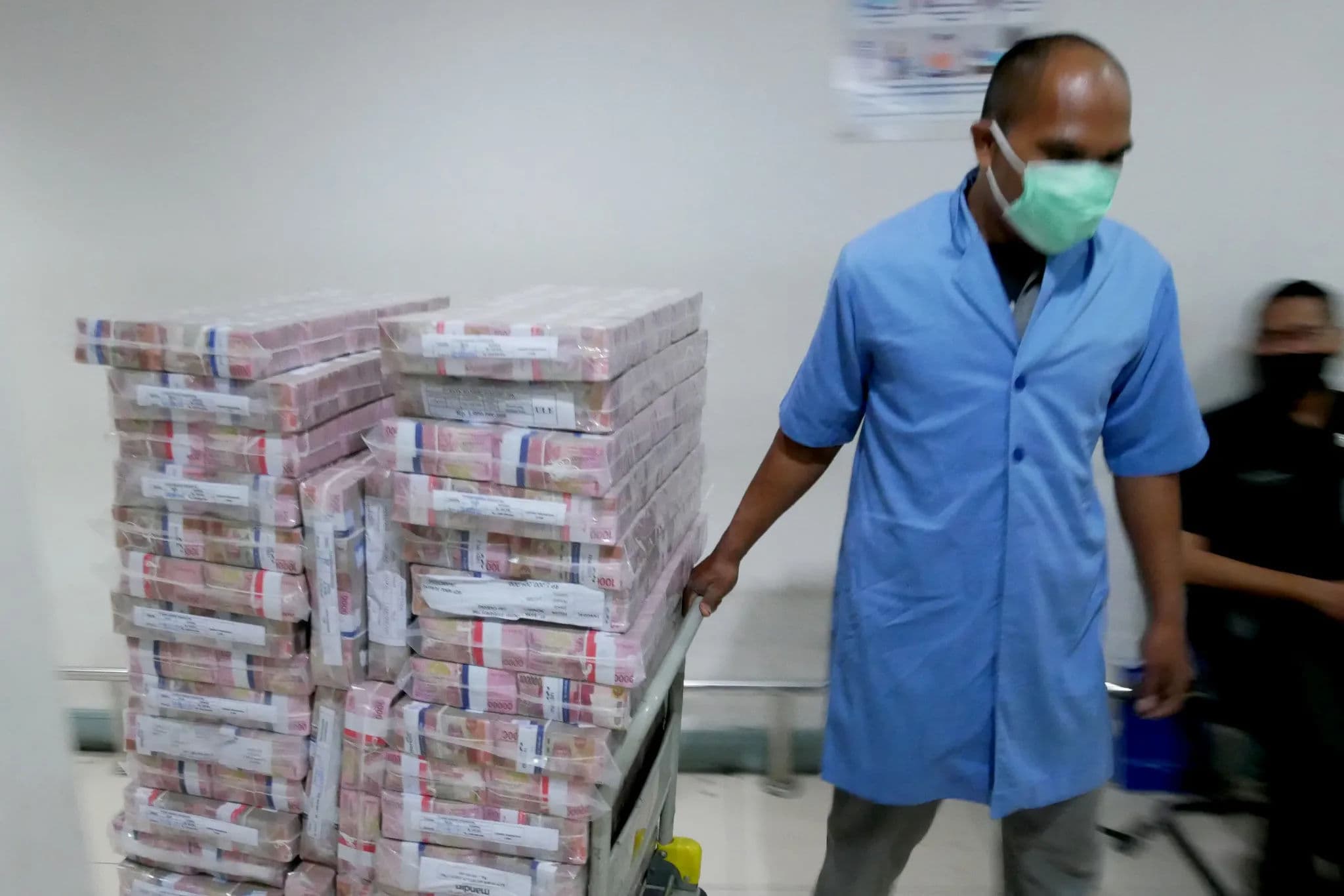 OJK mencatat kredit perbankan tumbuh 9,98 persen menjadi Rp8.755 triliun pada April 2026