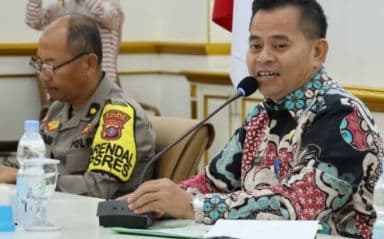 Jelang Pemungutan Suara, Sekda PPU Berikan Arahan Teknis Desk Pilkada 2024