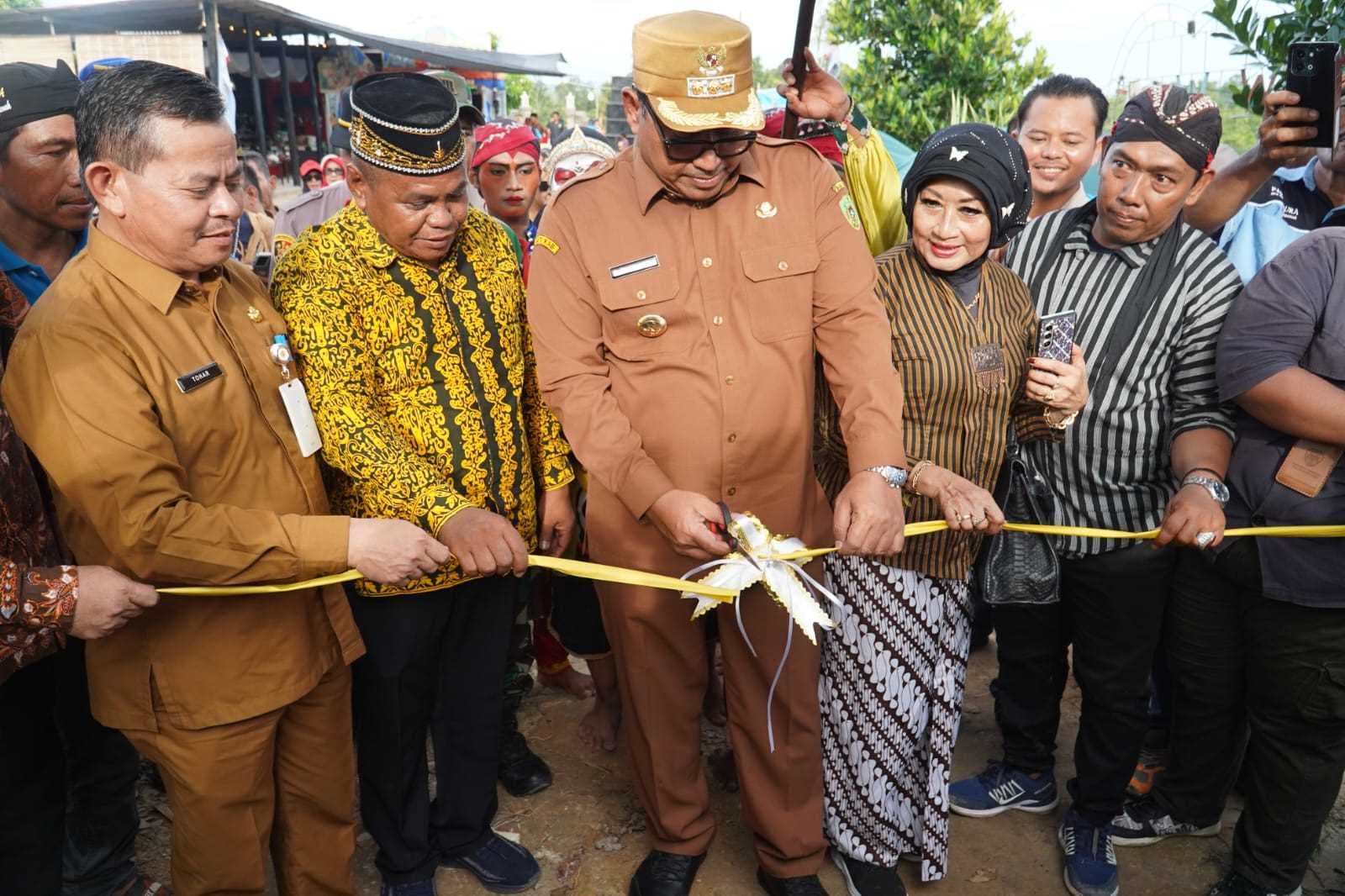 Kabupaten Penajam Paser Utara Resmikan Wisata Tradisional Pring Apus