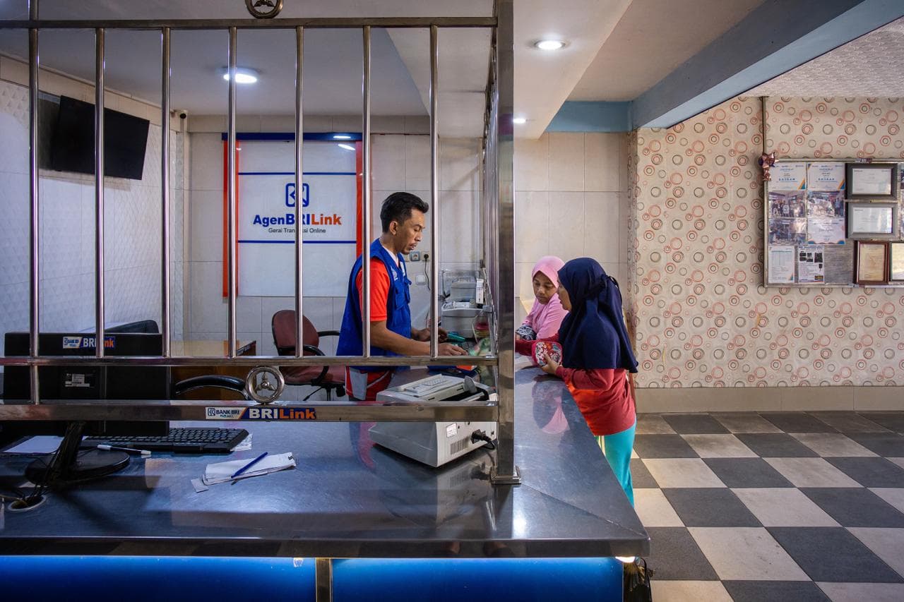 Lewat AgenBRILink, BRI Wujudkan Inklusi Keuangan Nasional