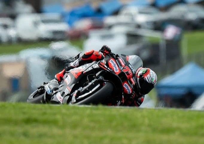Marco Bezzecchi dari Aprilia Racing jadi kampiun pada Sprint GP Australia 2025 (IG @marcobezz72)