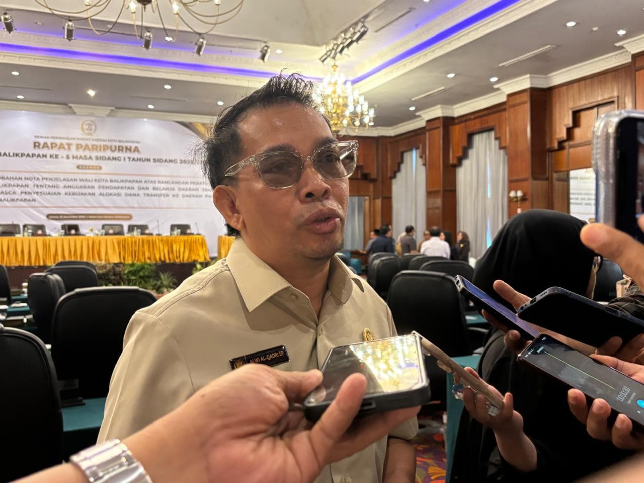 Ketua DPRD Kota Balikpapan, Alwi Al-Qadri menyampaikan keprihatinannya atas meninggalnya enam orang anak saat bermain di sekitar kawasan kilometer 8 yang berdekatan dengan Grand City