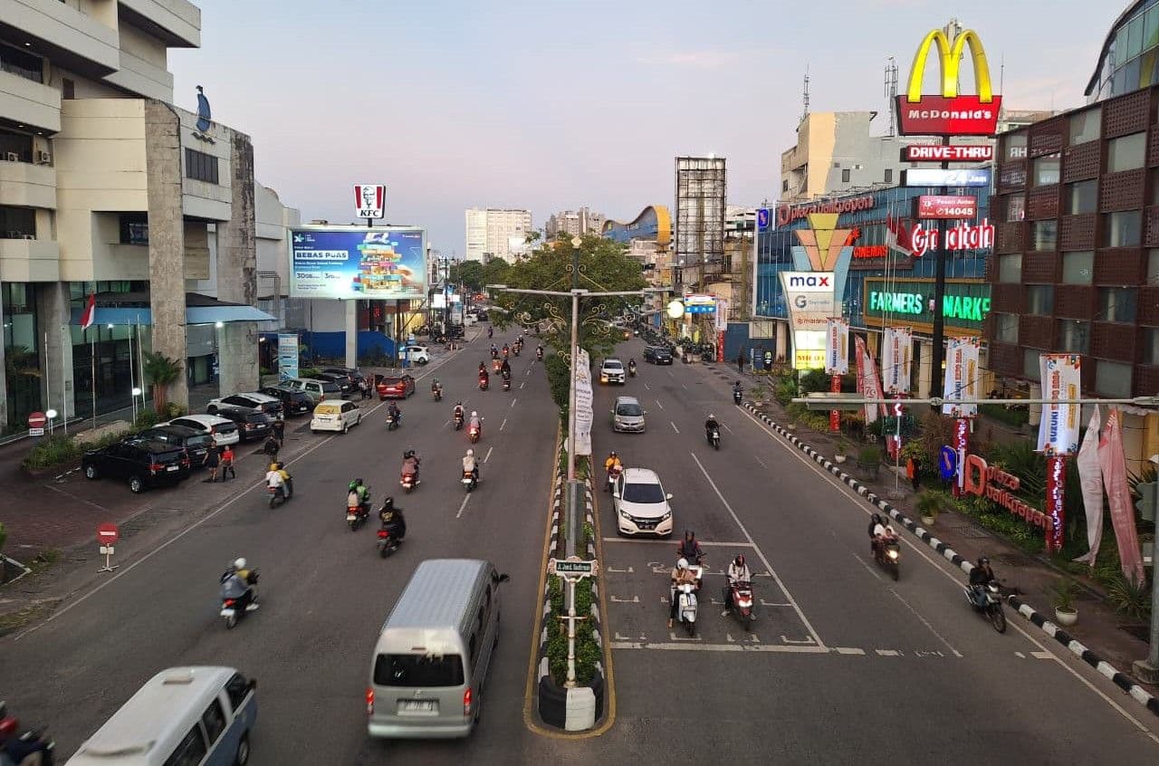 Kendaraan Nyaris 1 Juta, Lalu Lintas Balikpapan Makin Padat!!