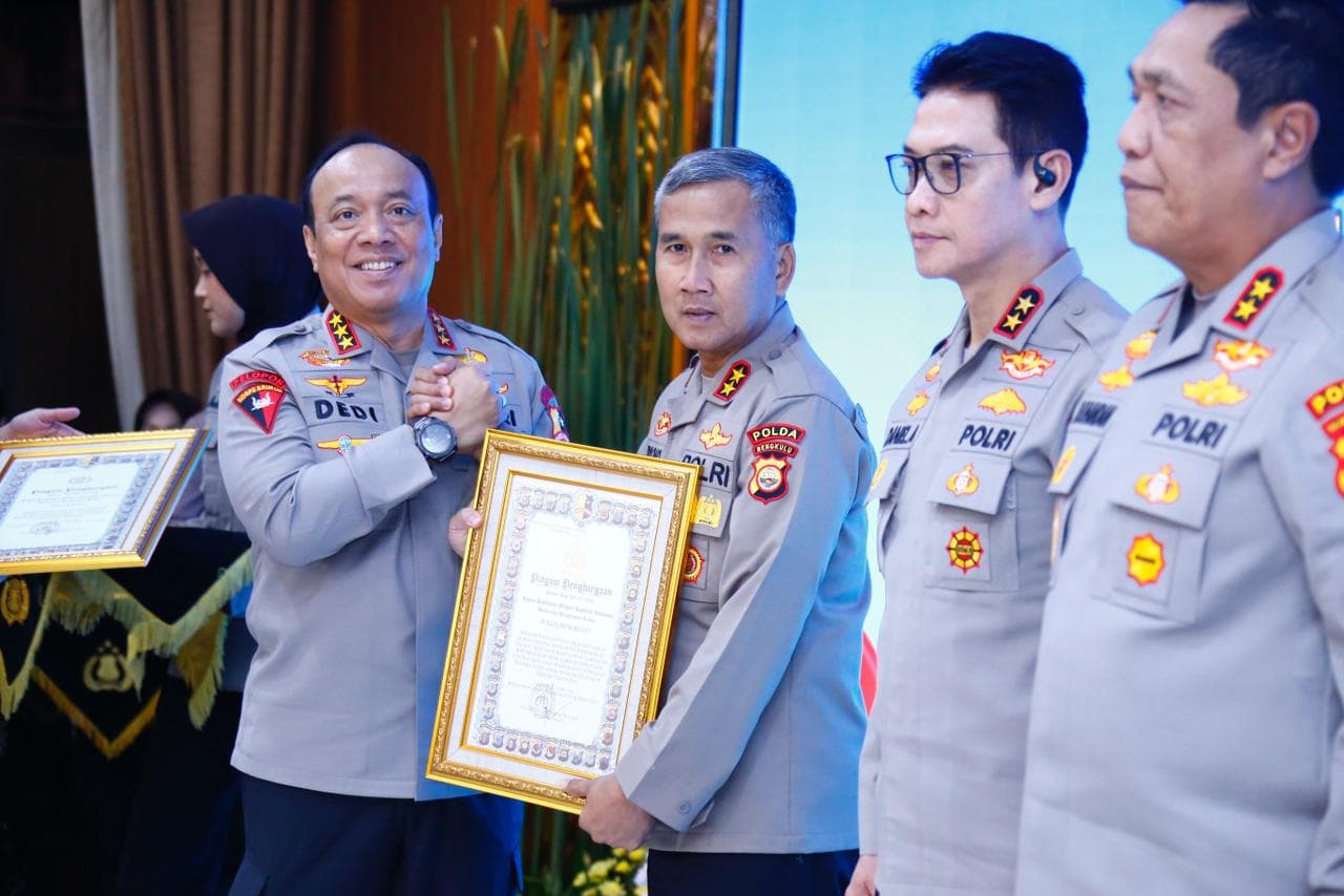 Polda Kaltim raih peringkat 1 nasional di Rakernis Polri 2026 setelah berhasil menyelamatkan aset korupsi senilai Rp76,2 miliar sepanjang 2025. (Sumber: Polda Kaltim)