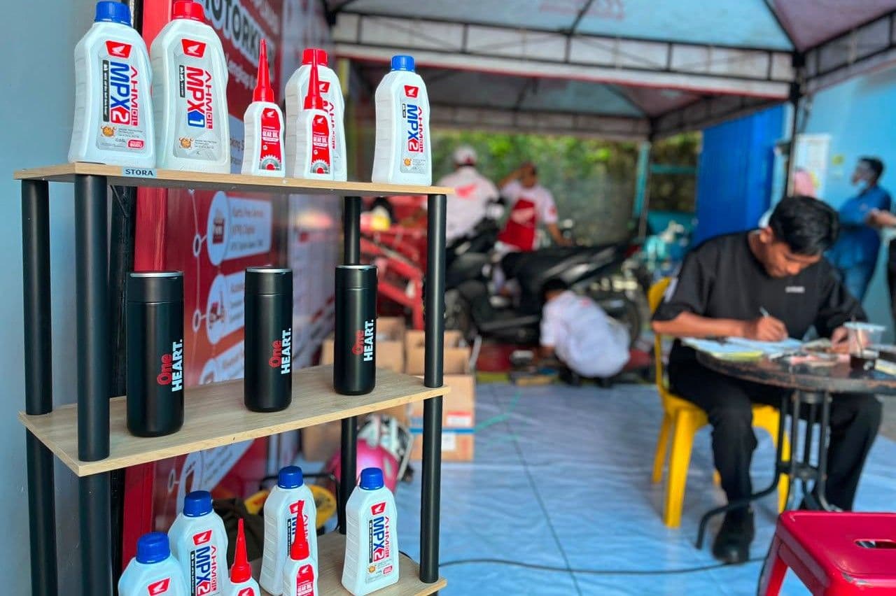 Jangan Tergiur Oli Murah! Ini Cara Membedakan AHM Oil Asli dan Palsu