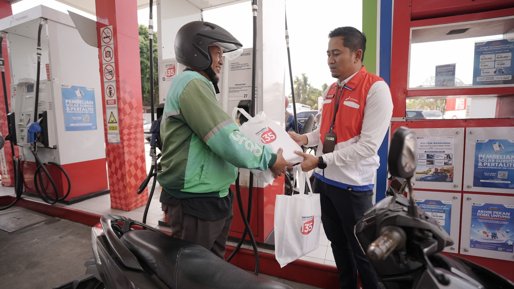 Hari Pelanggan Nasional 2026, Pertamina Sapa Konsumen dan Mitra di Balikpapan