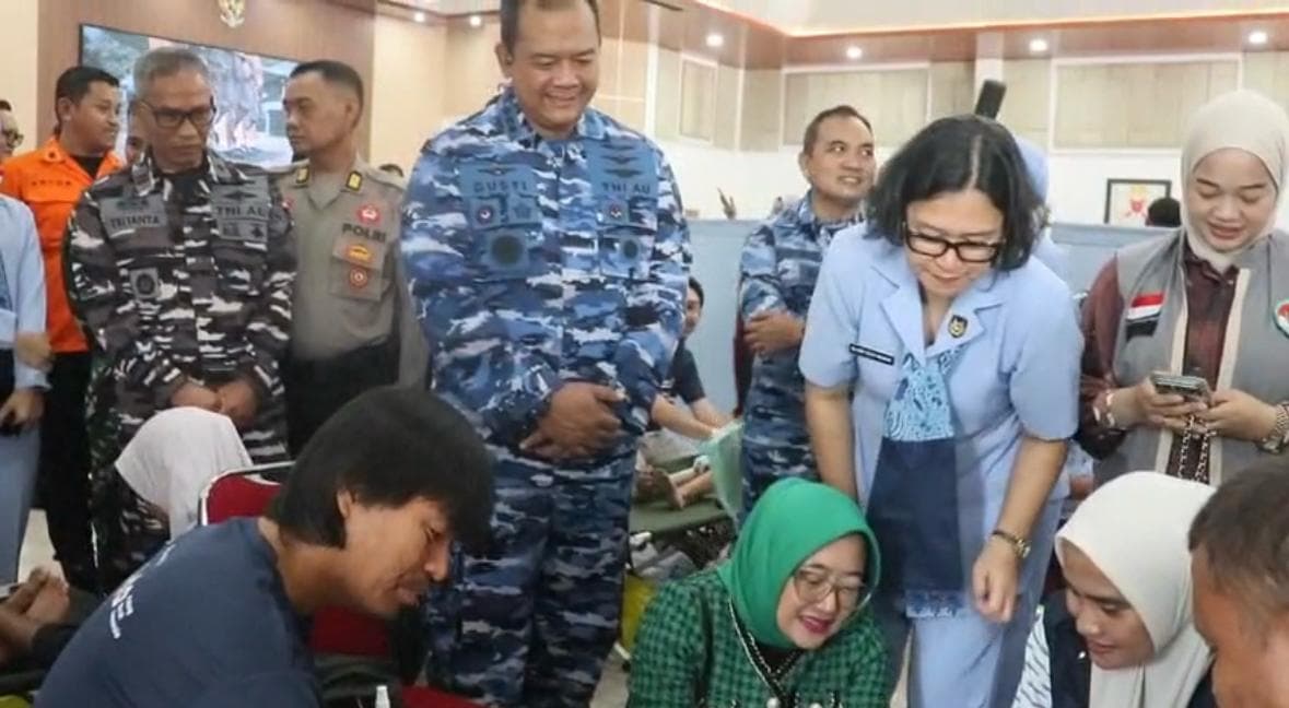 Tangis dan Tawa 150 Anak Warnai Sunatan Massal Lanud Dhomber